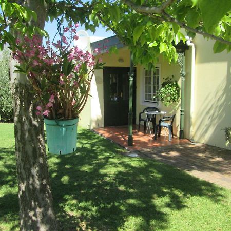 Villa-Roux Garden Cottage Франшхоек Екстериор снимка